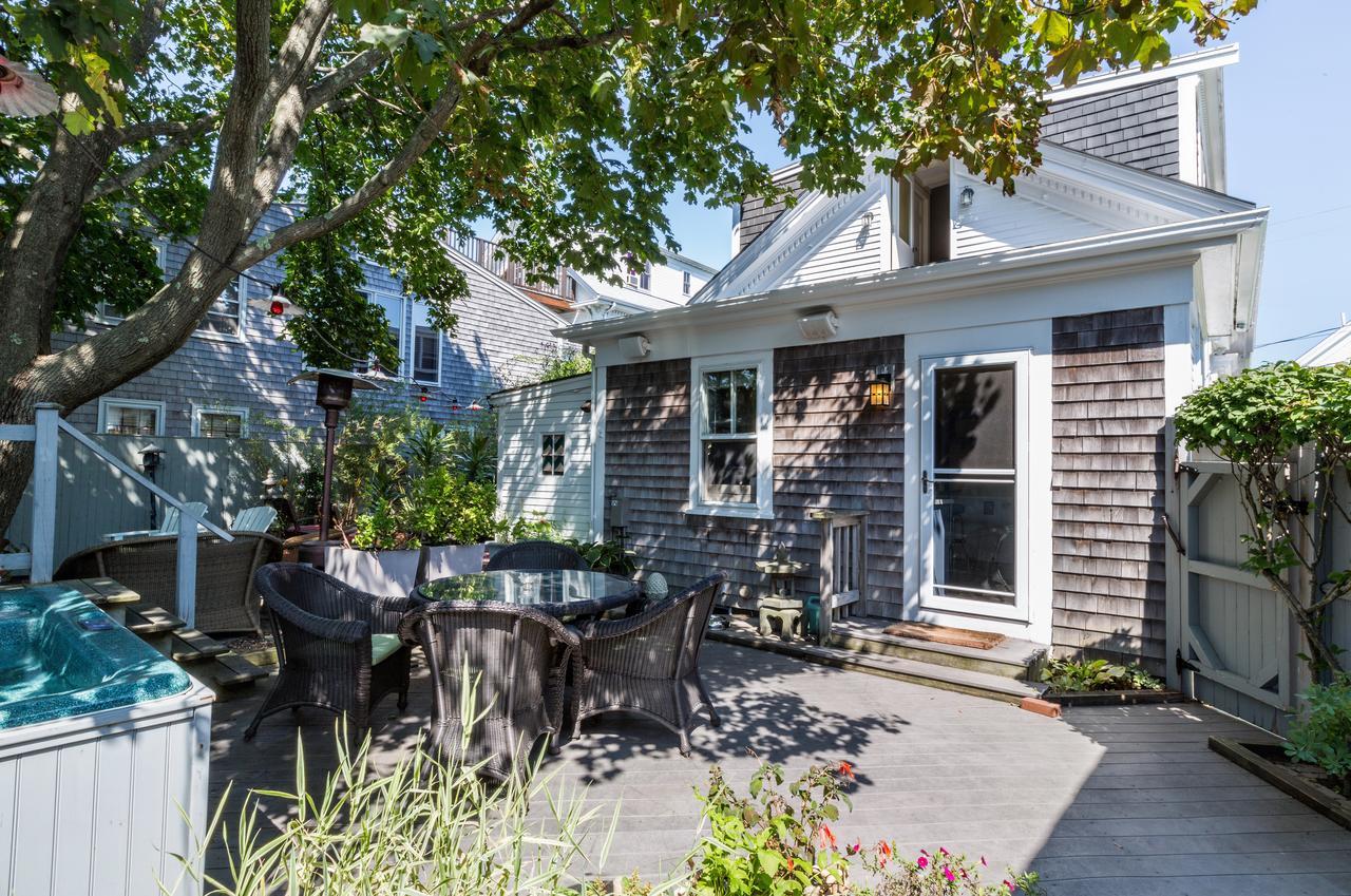 The Tucker Inn Provincetown Exterior photo